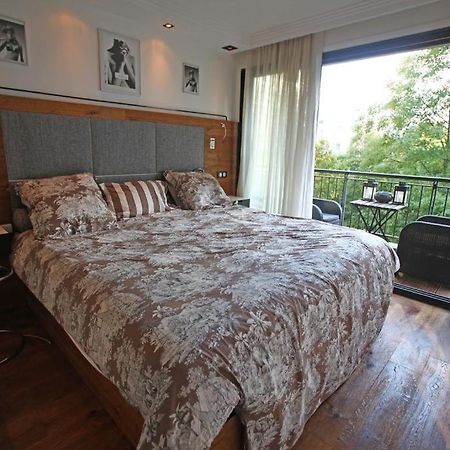 George Apartment In Neuilly Eksteriør billede
