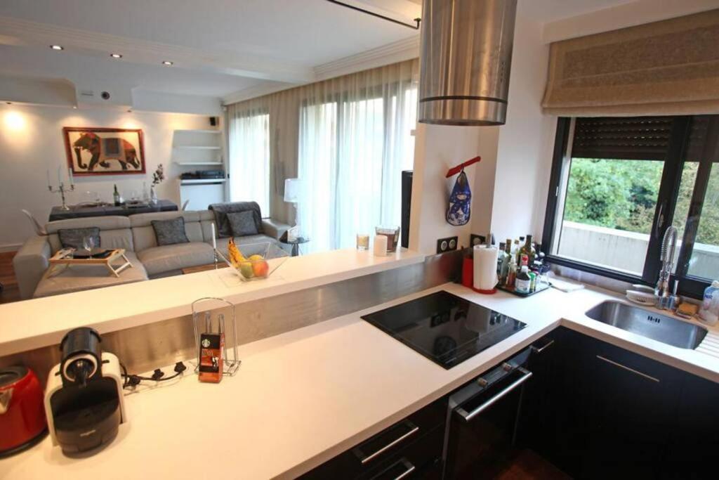 George Apartment In Neuilly Eksteriør billede